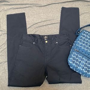 5 for $15. H&M slim fit pants like new